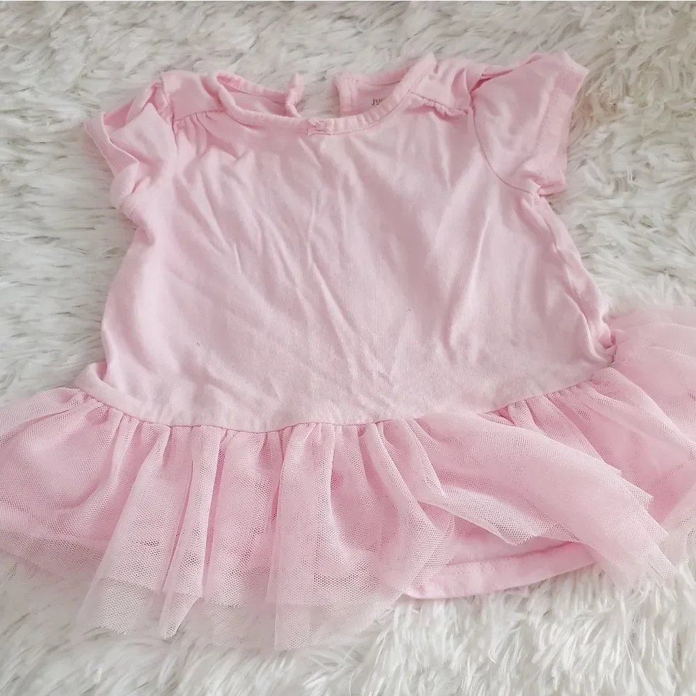 Carter's Baby Girl's Size 6M Pink Tutu Shirt with Gray Rabbit Pants